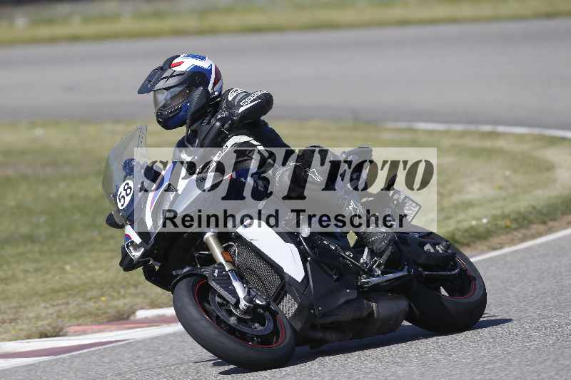 /01 02.04.2026 MAZ ADR/Gruppe gelb Gruppe gruen/58